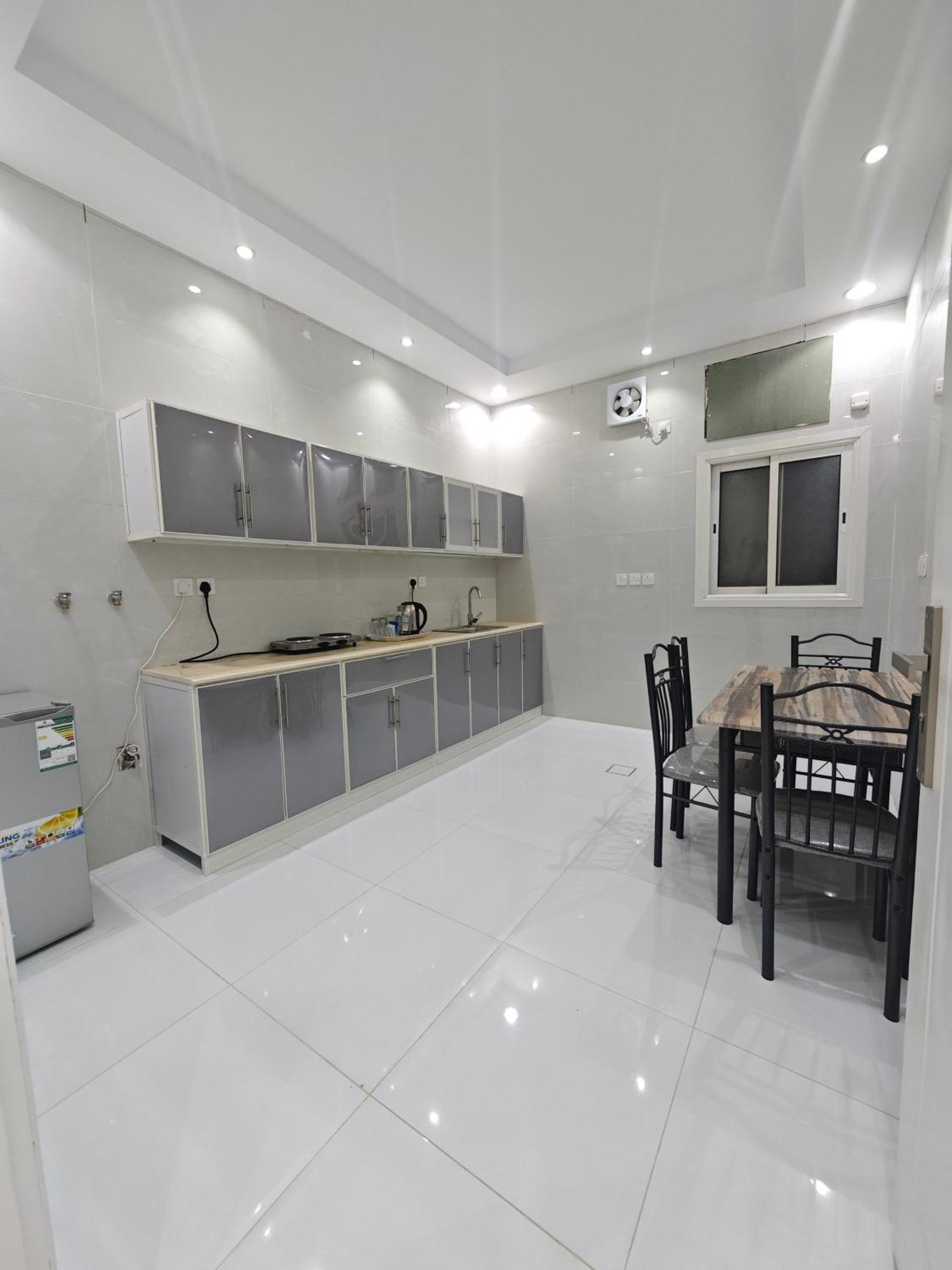 Al Awali Yaqoot Al Madina Suites מראה חיצוני תמונה